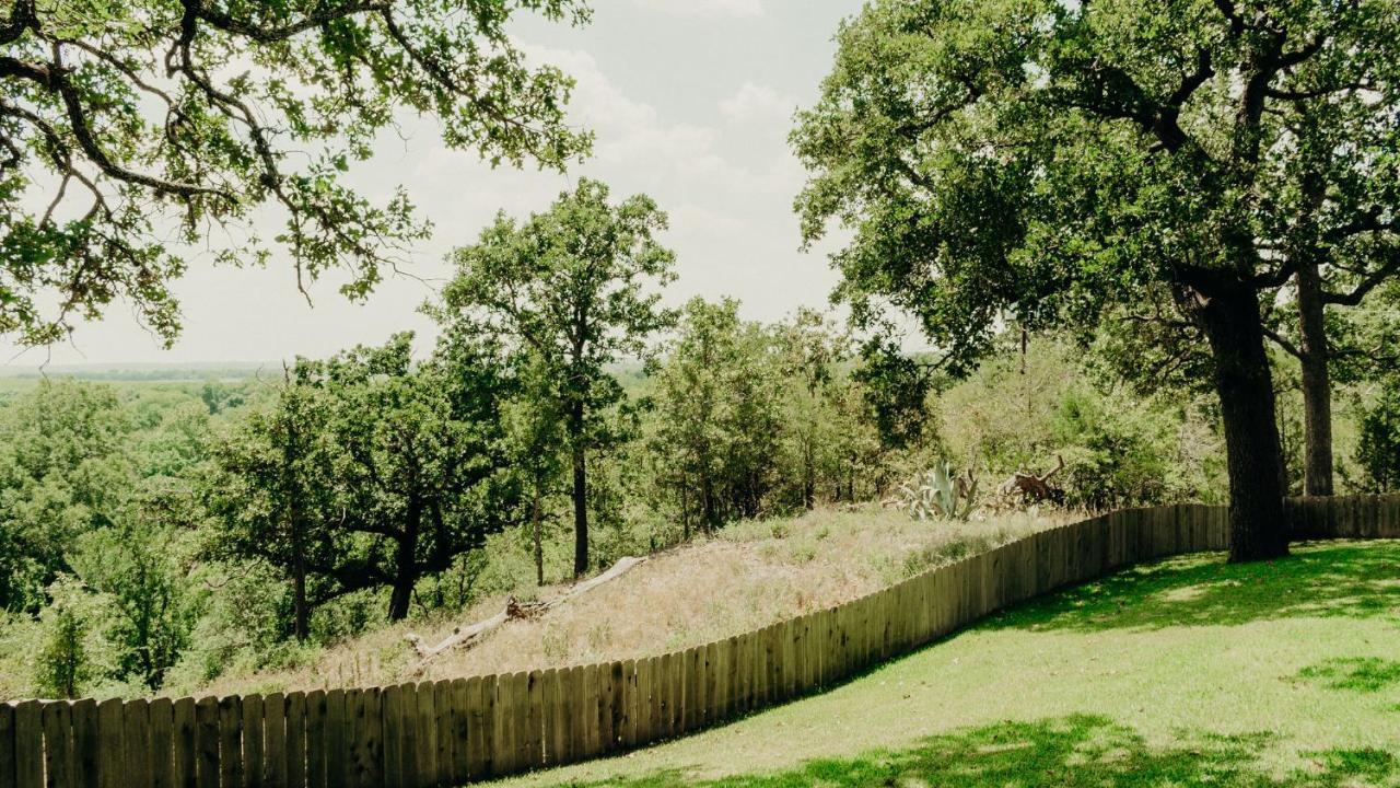 Casa Del Rio Bed And Breakfast Bastrop Exterior foto