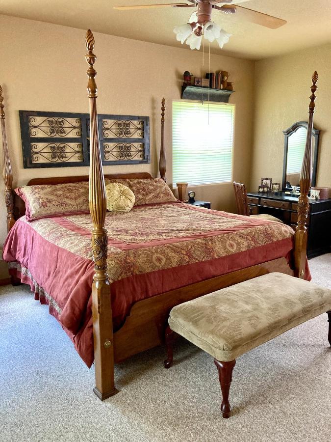 Casa Del Rio Bed And Breakfast Bastrop Exterior foto